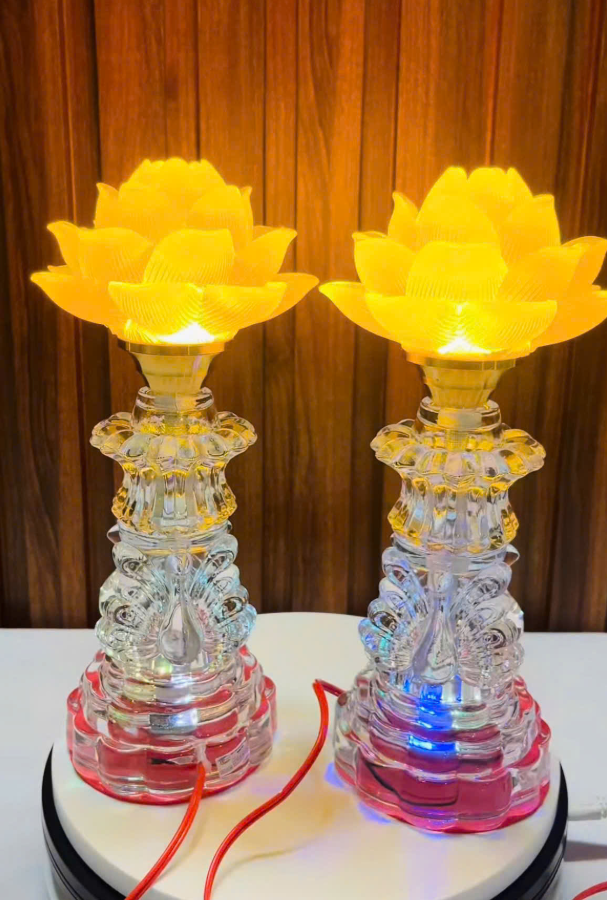 Đèn Hoa Sen Thủy Lưu Ly 1 Bông 3.png